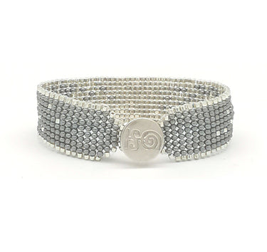Brazalete Telar Plata Delgado Difuminado Gris Aperlado